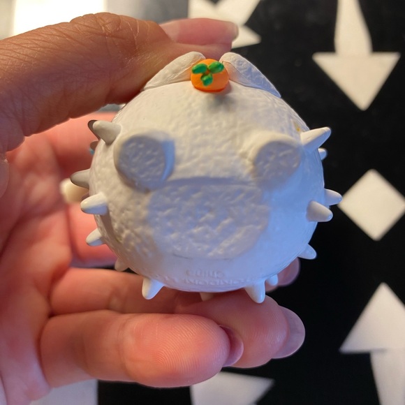 tokidoki Cactus Bunnies Series 2 SNOW BUNNY *Chaser* - Picture 6 of 6